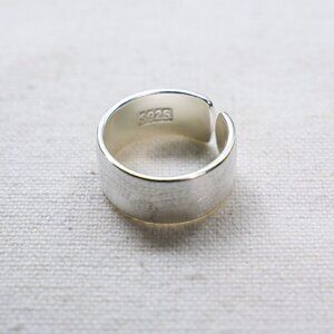 sterling silver wide band ring
